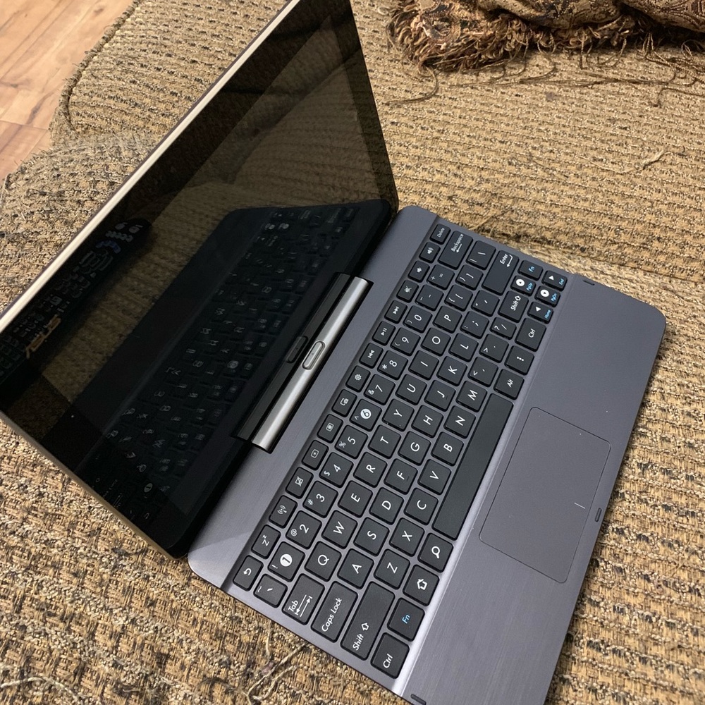 Mini computer